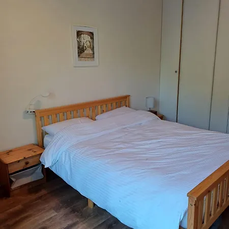 Apartment Peaceful 2 Bedroom In St Raphael Saint-Raphael (Var)