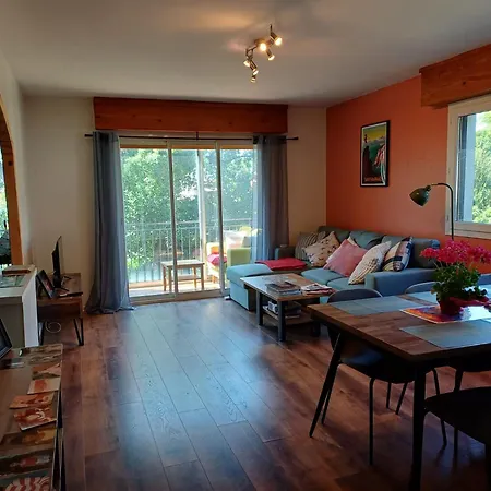Peaceful 2 Bedroom In St Raphael Saint-Raphaël